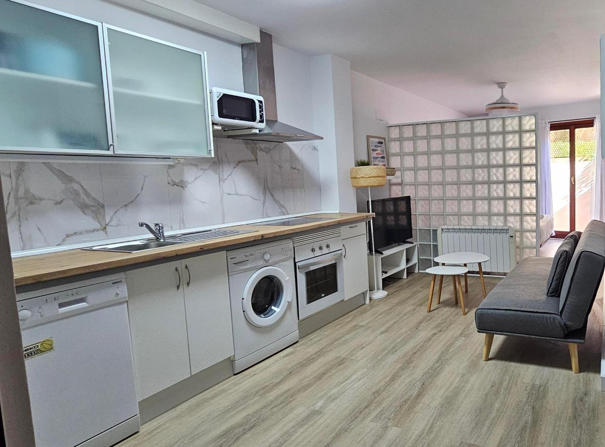 Apartamento Playa Laredo Apartment Bagian luar foto